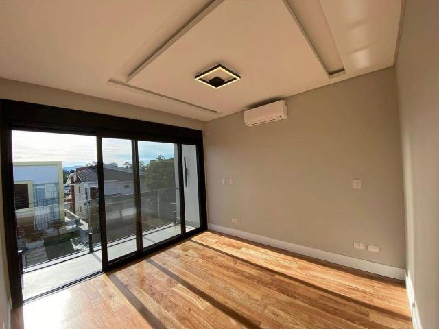#27 - Casa para Venda em Arujá - SP