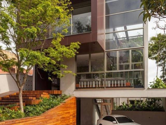 #79 - Casa para Venda em Arujá - SP