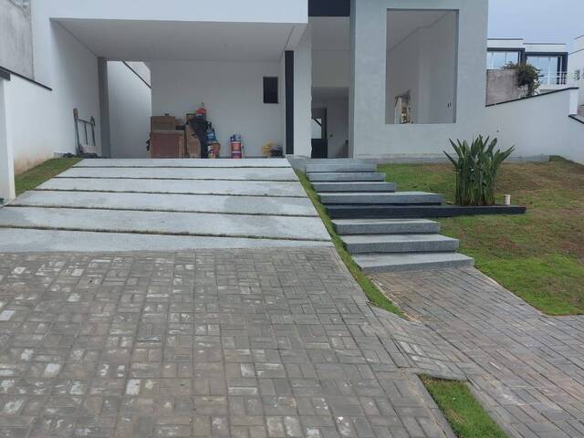 #108 - Casa para Venda em Mogi das Cruzes - SP