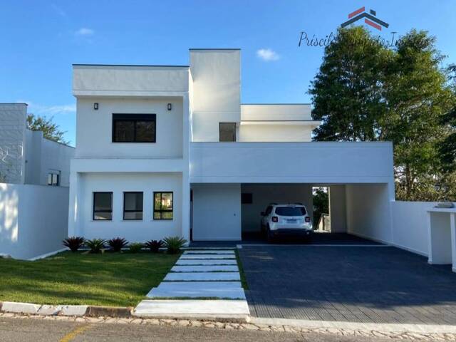 #120 - Casa para Venda em Arujá - SP